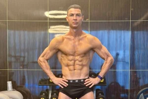 Cristiano Ronaldo aos 40 com corpo de 28,7 anos mostra rotina para uma vida mais longa agora