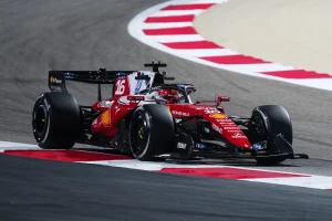 Leclerc lidera testes da F1 no Bahrein com 1m34s273
