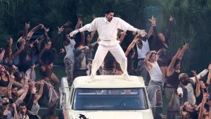 Assista agora ao show histórico de Bad Bunny no Super Bowl 2026