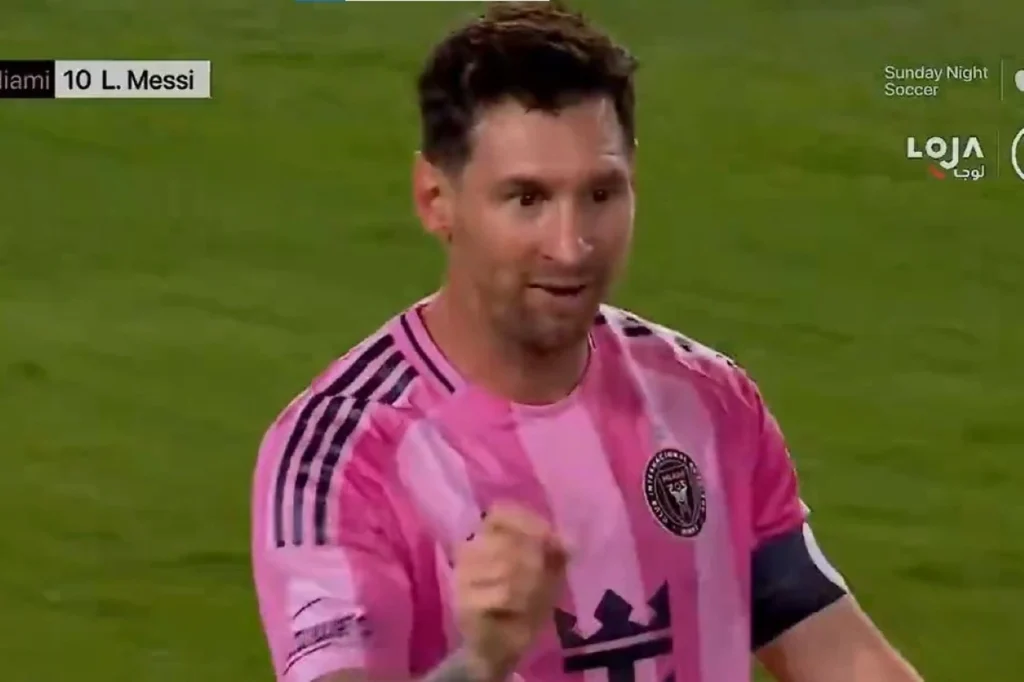 Messi Faz 2 Gols Incríveis e Provoca Rivais, Pede Autógrafo Agora Veja Vídeo Messi Faz 2 Gols Incríveis e Provoca Rivais, Pede Autógrafo Agora Veja Vídeo